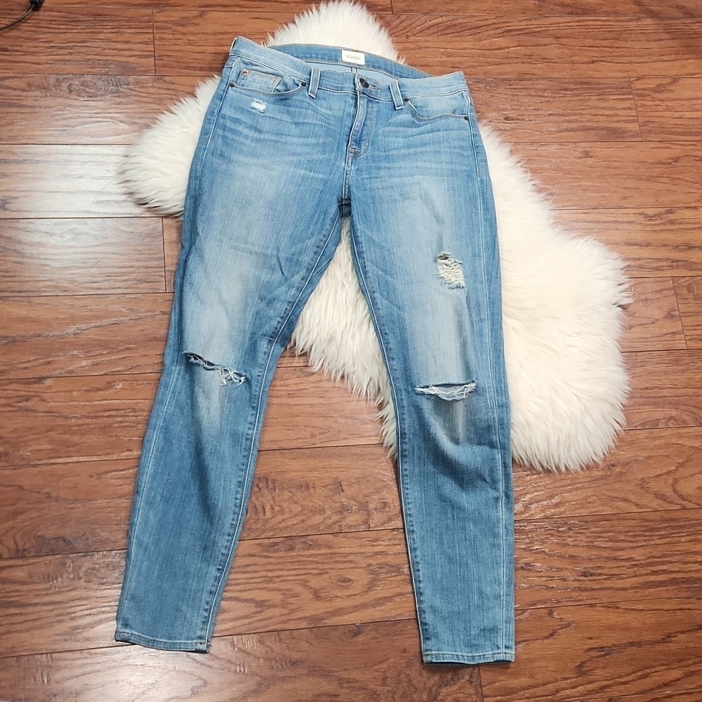 Hudson Jean's Medium Wash Distressed Straight Leg - Picture 4 of 6